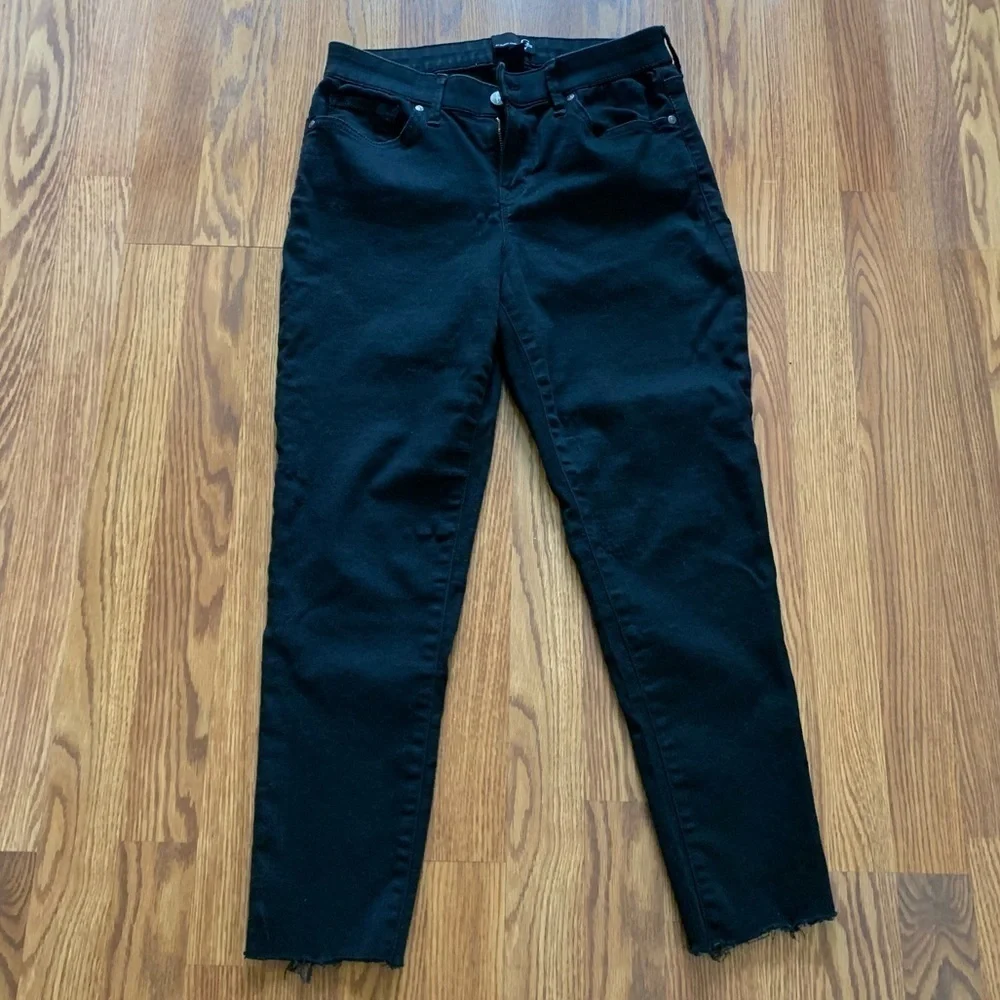 GLORIA VANDERBILT 10 Petite Black Jeans